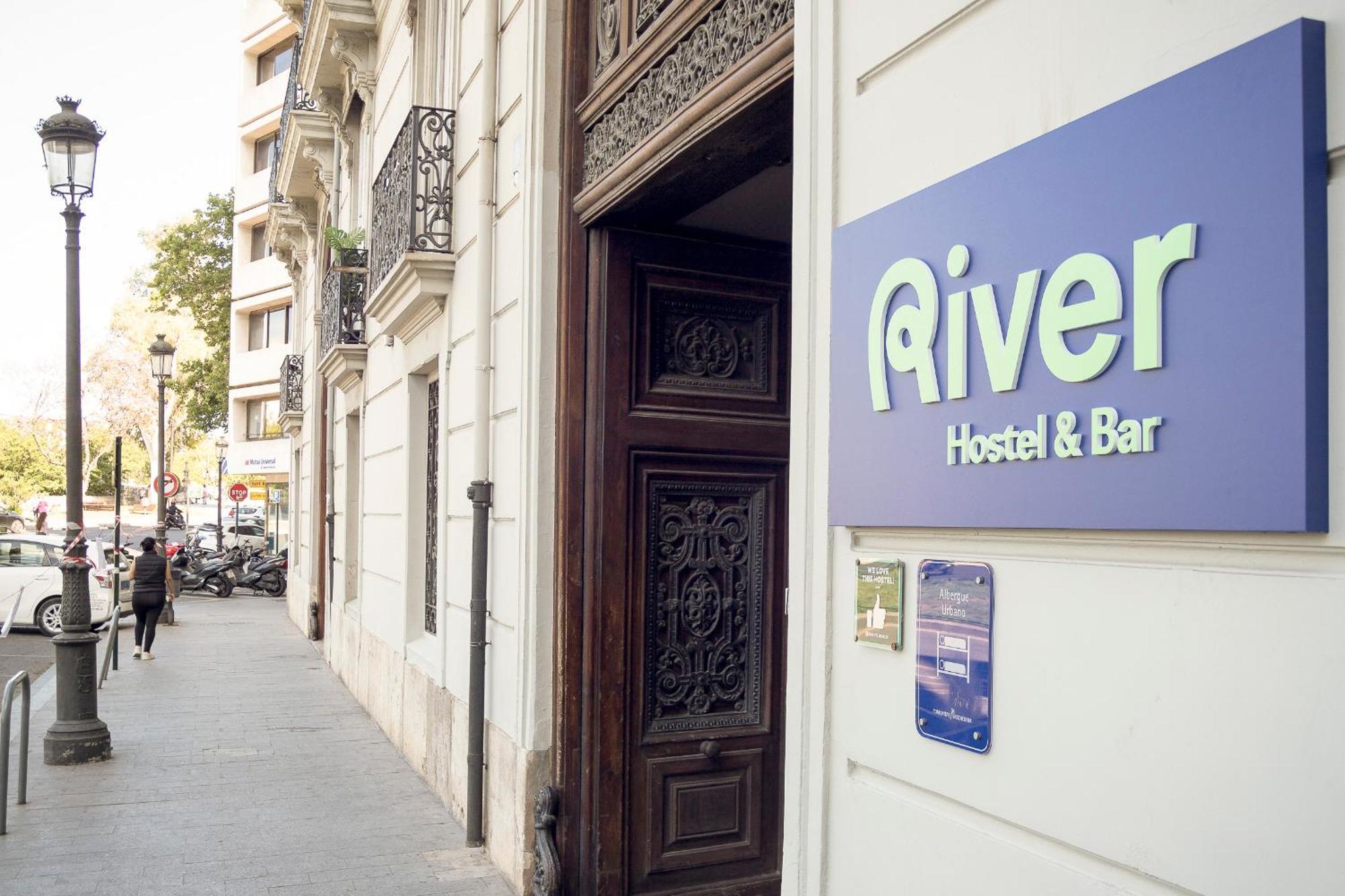 River Hostel Valencia Luaran gambar
