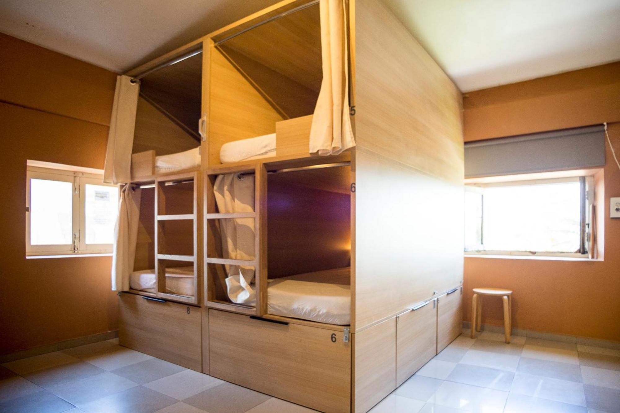 River Hostel Valencia Luaran gambar